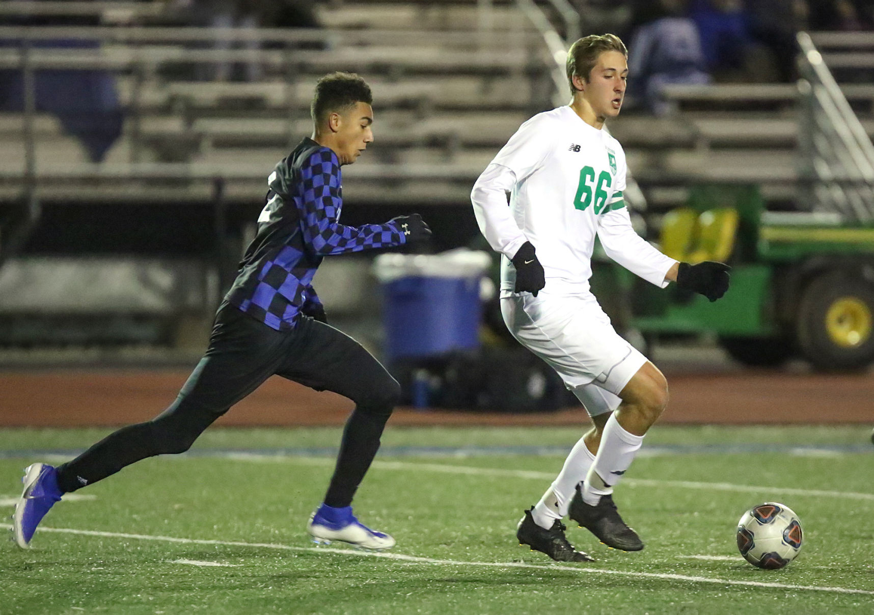 Northwest Cedar Hill vs. Lindbergh soccer